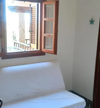Villetta San Teodoro, 4 Stanze Da Letto Holiday home *