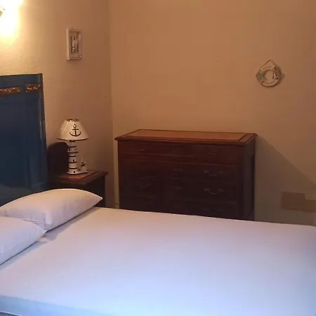 Villetta San Teodoro, 4 Stanze Da Letto Holiday home *